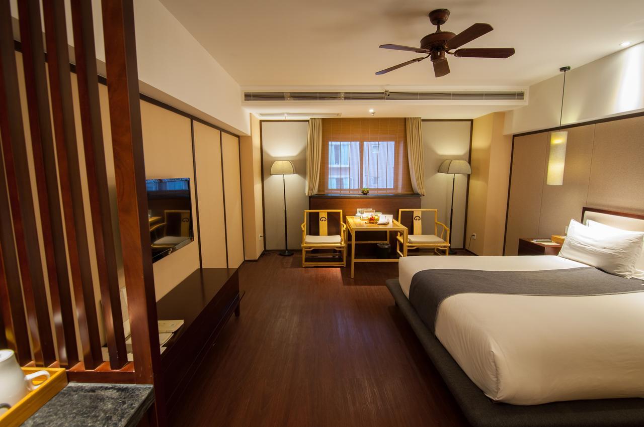 The Hotel Zen Urban Resort Чэнду Экстерьер фото