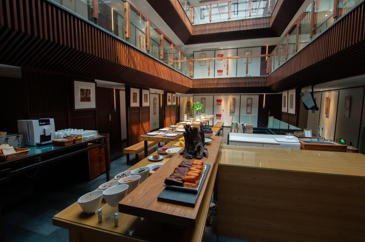 The Hotel Zen Urban Resort Чэнду Экстерьер фото